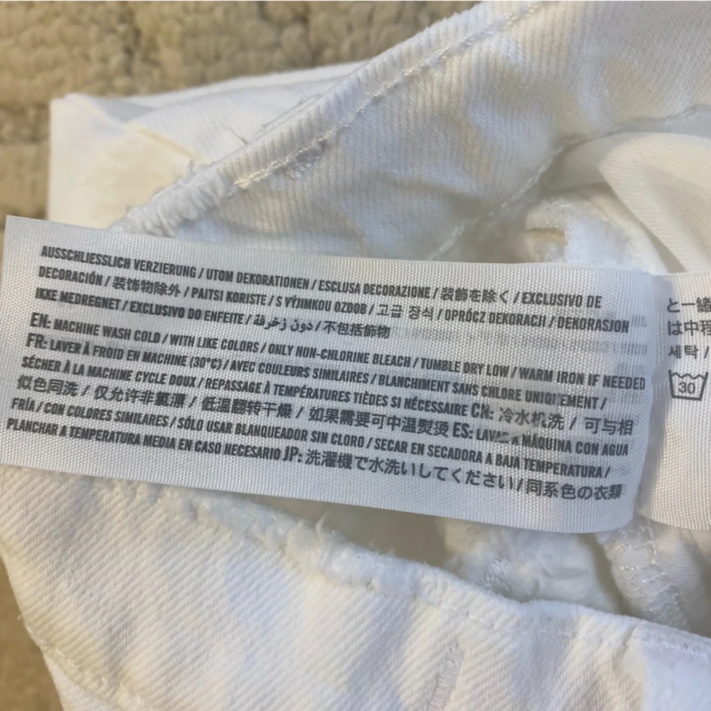 Abercrombie & Fitch The 90s Straight Ultra High Rise White Distressed Jean 31/12 - Picture 9 of 9